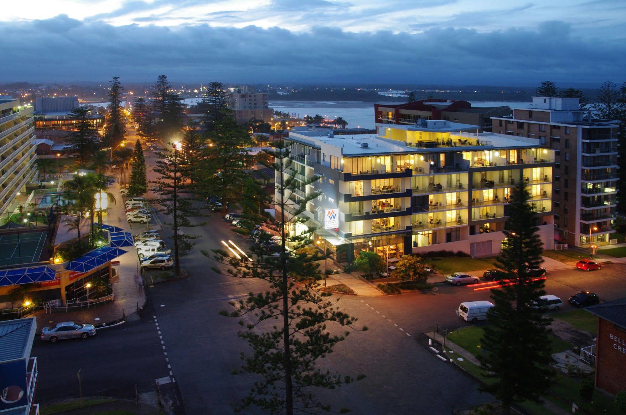 Macquarie Waters Boutique Apartment Hotel Порт-Маккуори Экстерьер фото