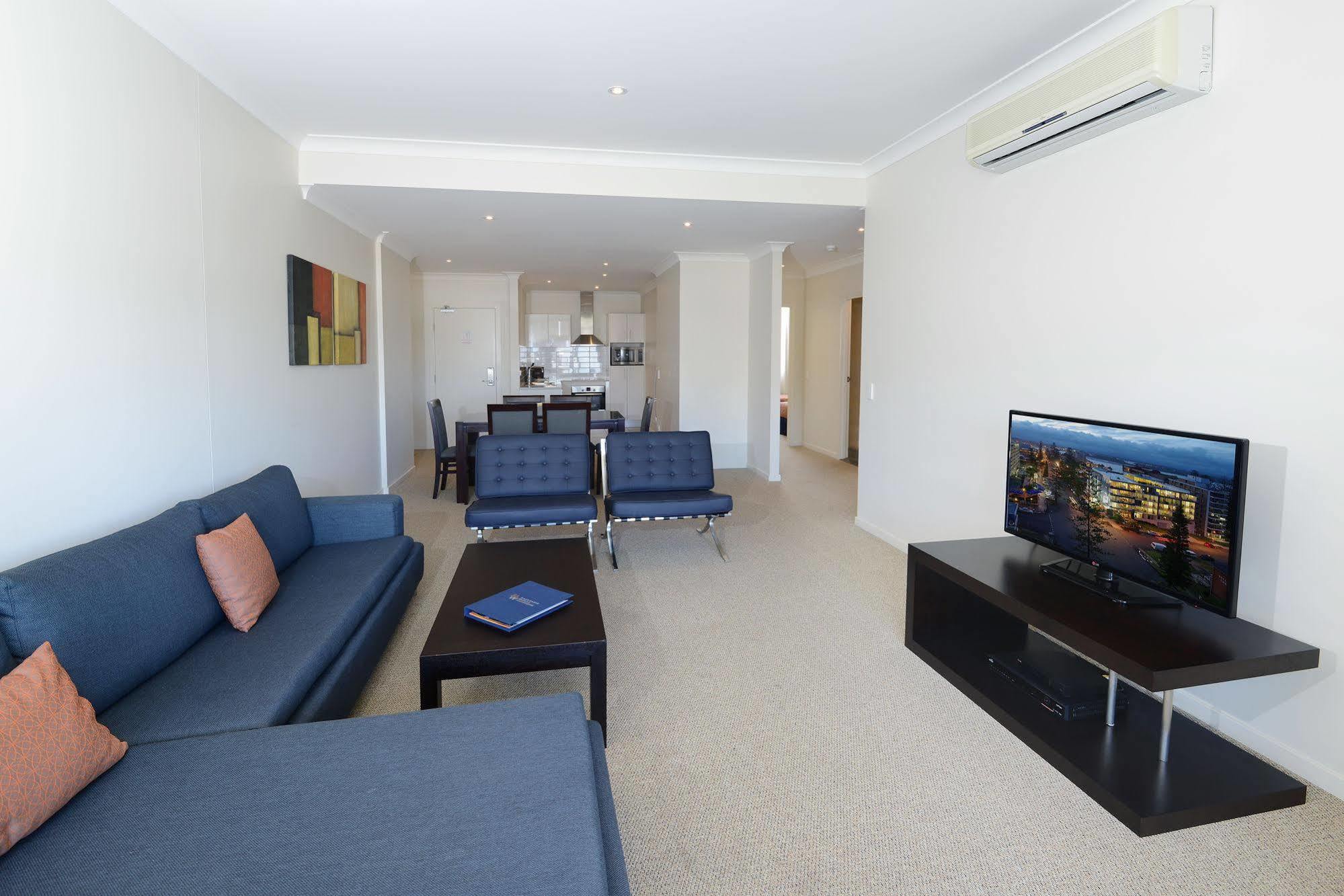 Macquarie Waters Boutique Apartment Hotel Порт-Маккуори Экстерьер фото