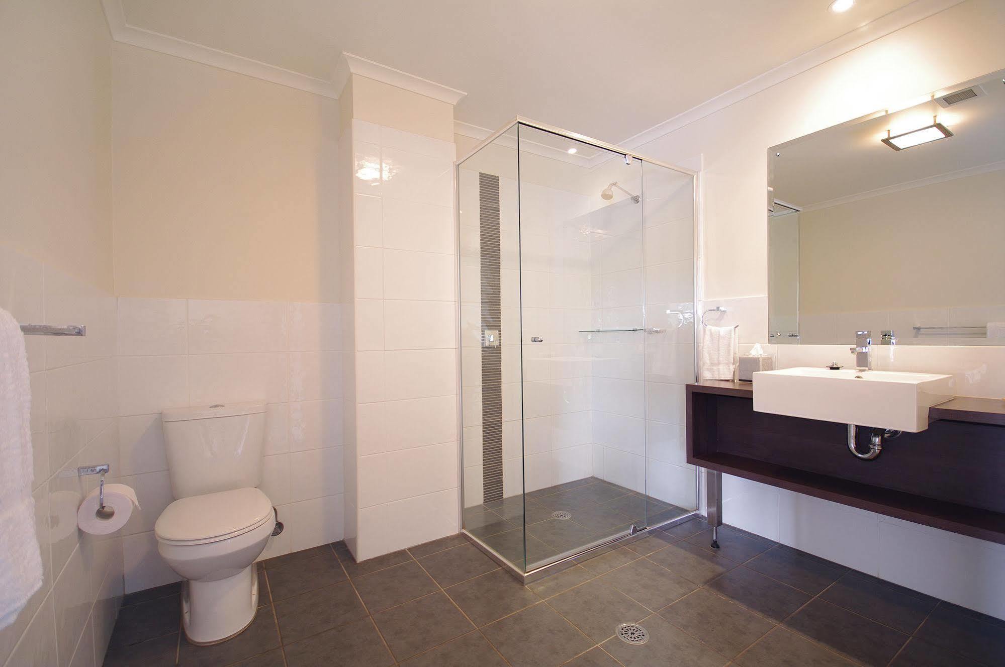 Macquarie Waters Boutique Apartment Hotel Порт-Маккуори Экстерьер фото